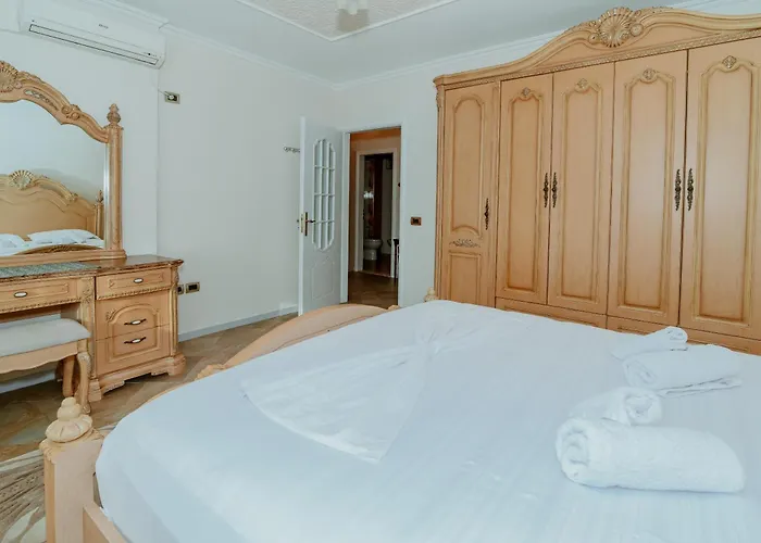 Panoramic Center 티라나