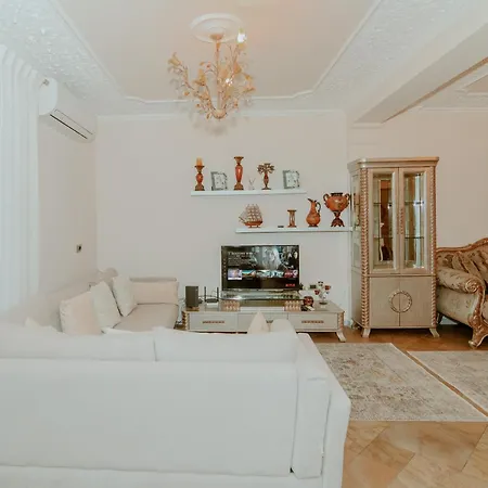Panoramic Center Apartmán *