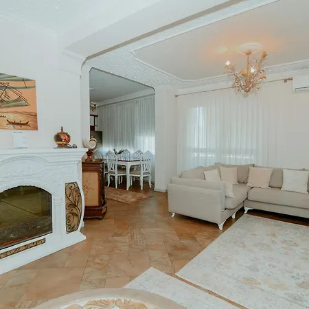 Panoramic Center Apartmán Tirana